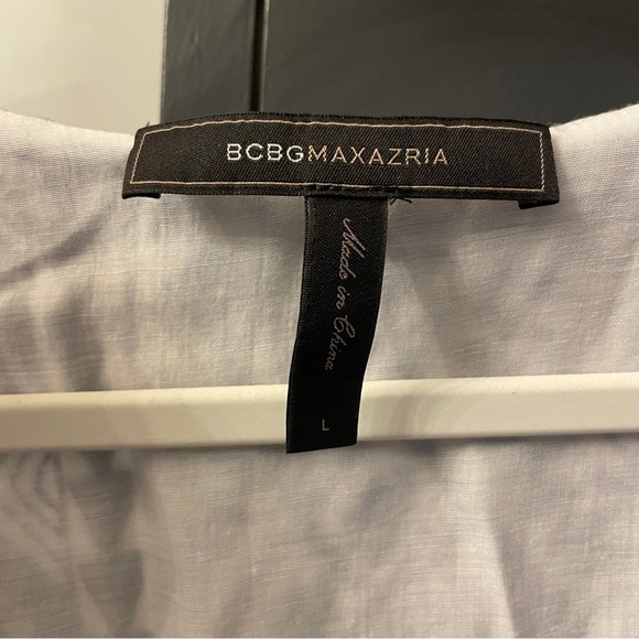 ✨BCBGMAXAZRIA Covina Embroidered Top, Size L - Picture 3 of 6